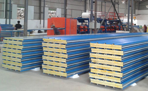 青海建筑新选择：高效保温的彩钢岩棉板引领绿色建材潮流