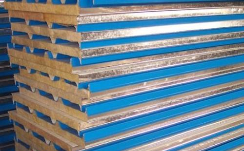 青海地区彩钢岩棉板的性能与施工要点